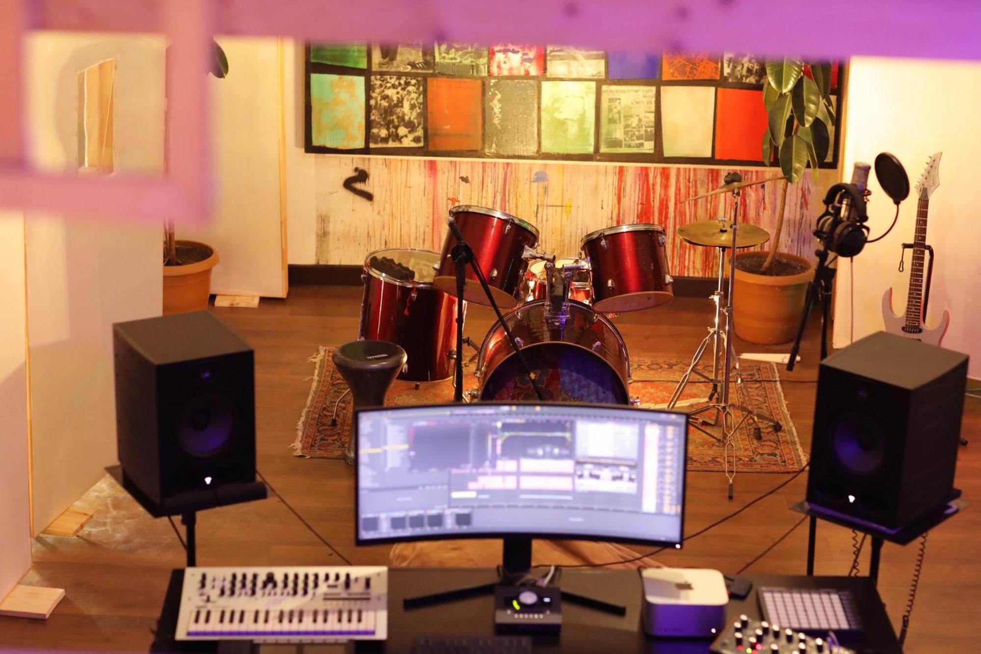 Cosy Studio With Beautiful Garden Erevan Esterno foto